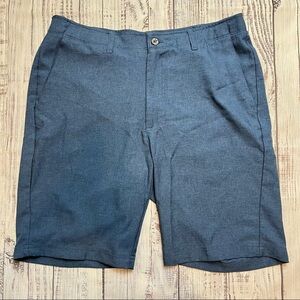 Pebble Beach Dry-Luxe Performance Shorts. Size 34.